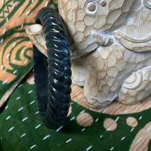Wuji Jade Hard Bangle Size: 60.5